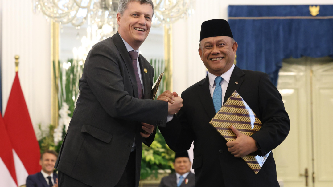 picture-Dukung Program MBG, BGN Merangin dan Danone Teken MoU