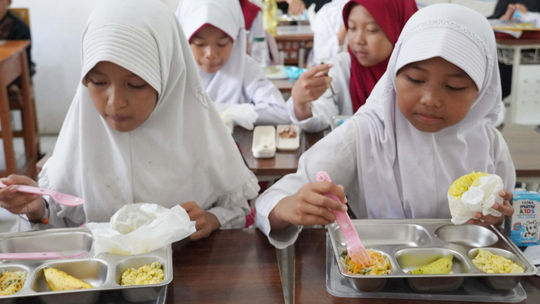 Klarifikasi BGN Merangin Terkait Viral Menu MBG Berupa Bahan Mentah di Tangerang Selatan